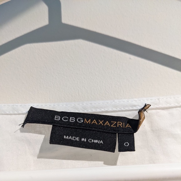BCBG Maxazria white summer dress size 0, comes with slip dress - Picture 5 of 8